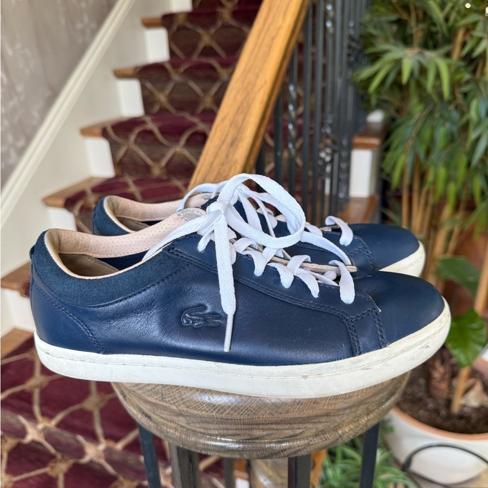 Lacoste ladies, leather, navy sneaker very good condition size 7 new laces - Picture 10 of 15